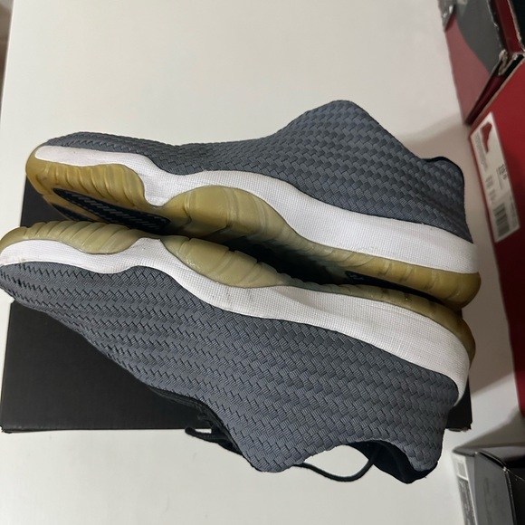 Jordan Future Low
Cool Grey - Picture 4 of 8